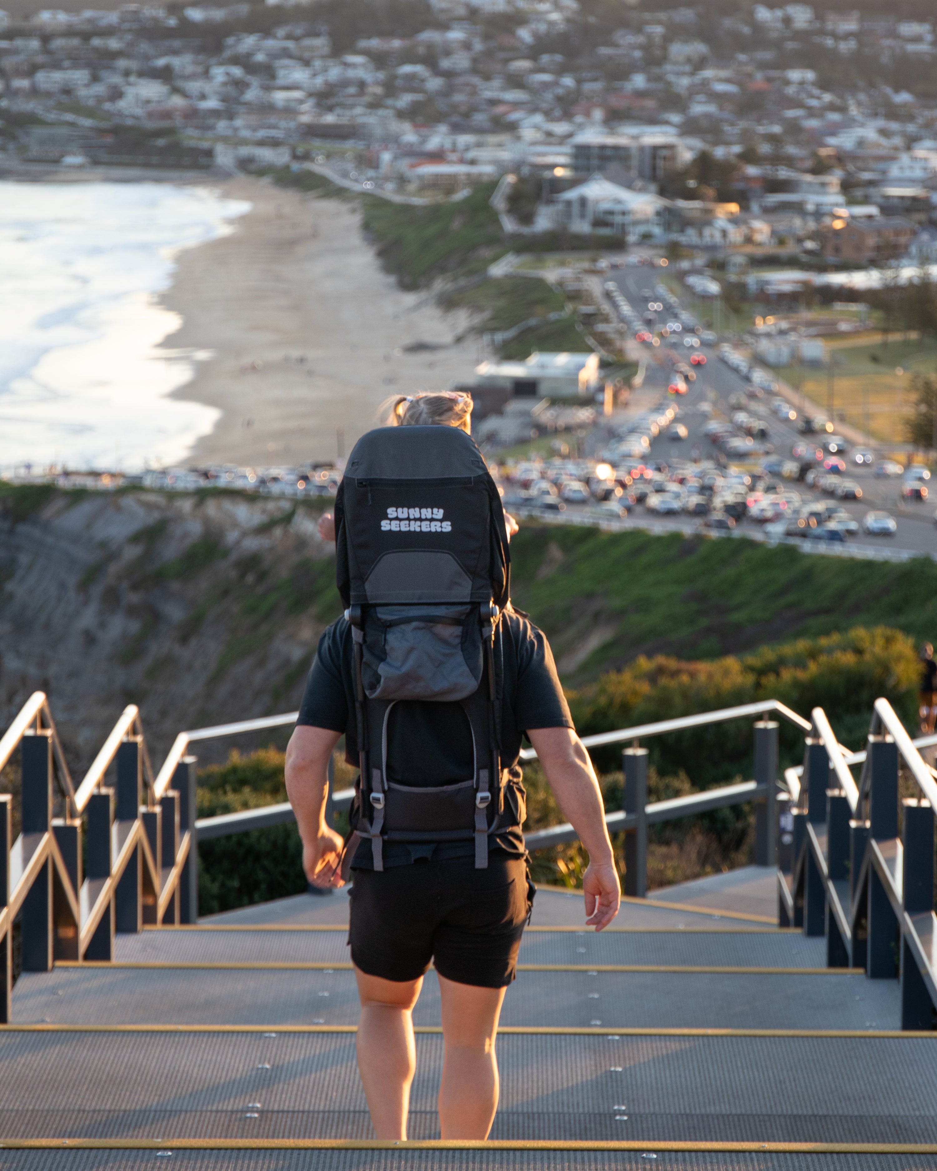 Sunny Seekers Shoulder Carrier