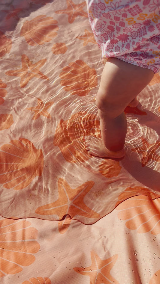 Beach Pool - Coral